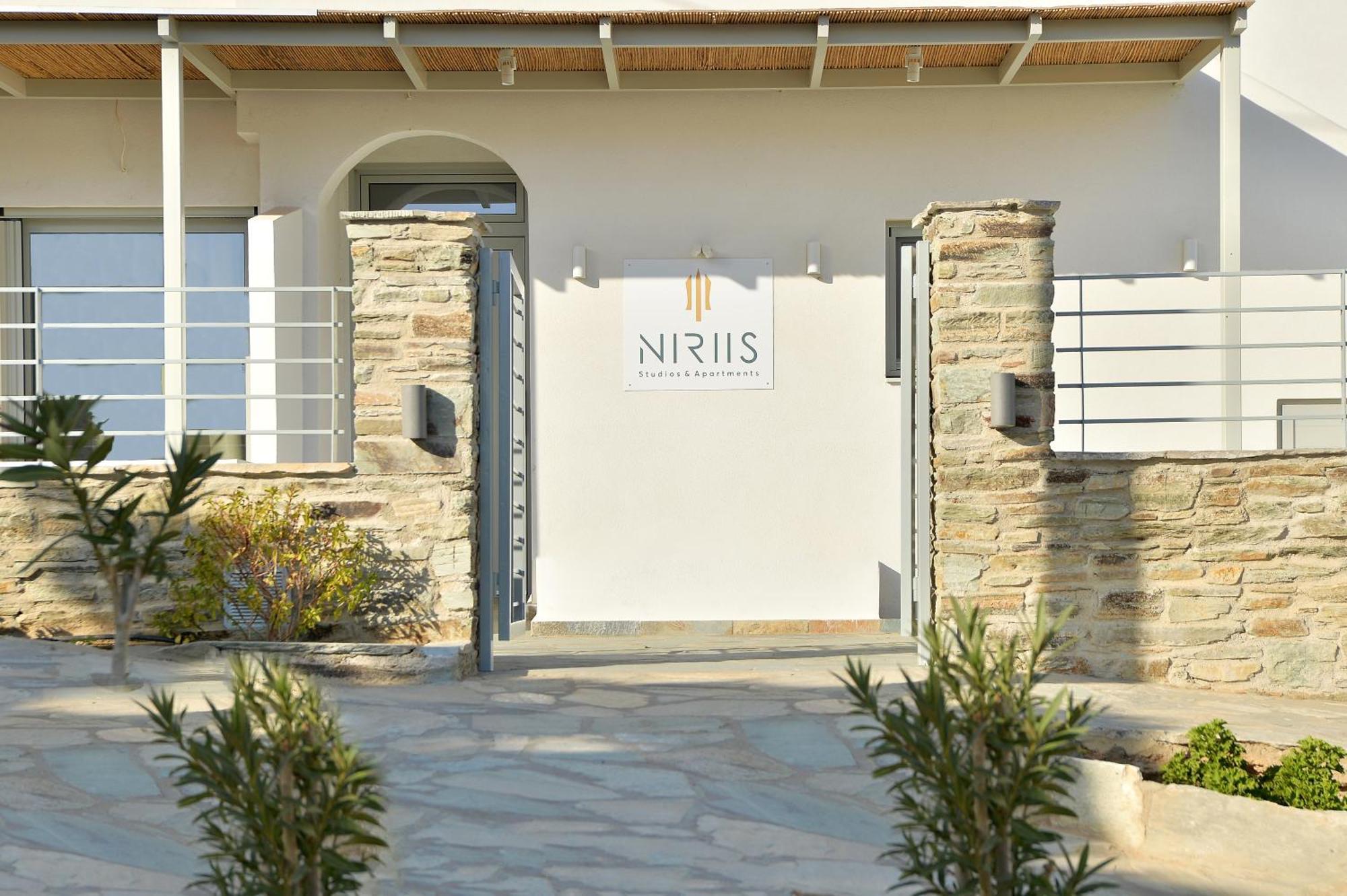 Niriis Sea View Studio Melite Batsi Bací Kültér fotó